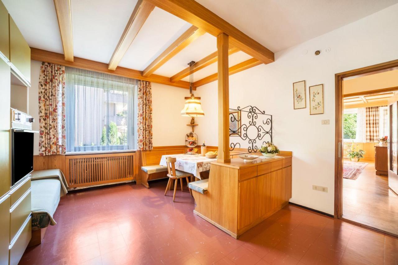 Villa Coris Ferienwohnung Palma Merano Esterno foto